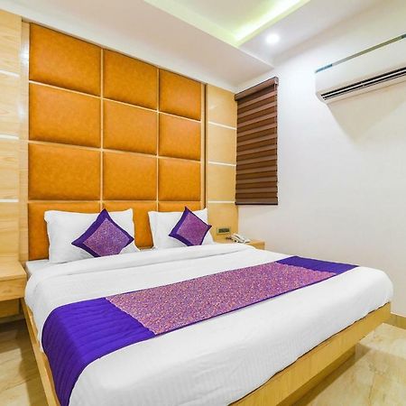 Hotel Maa Sharda Индаур Экстерьер фото