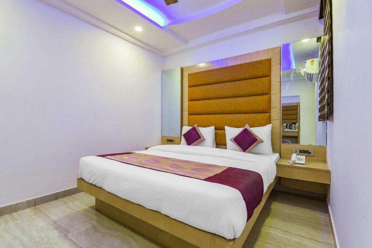 Hotel Maa Sharda Индаур Экстерьер фото
